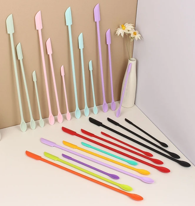 Kitchen Gadgets Pakistan - 3 pz/set spatola in Silicone resistente