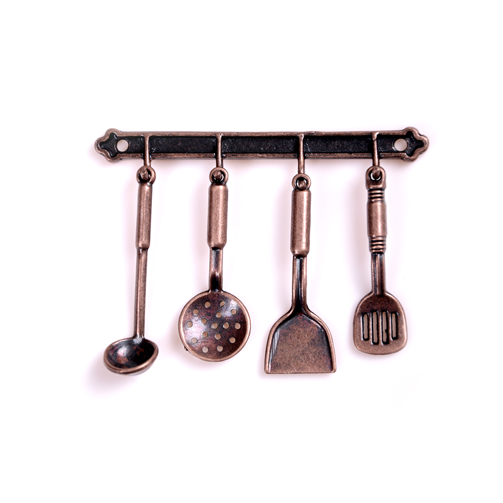 Scala 1:12 Casa delle bambole  - Kitchen Gadgets Pakistan recensione e prezzo
