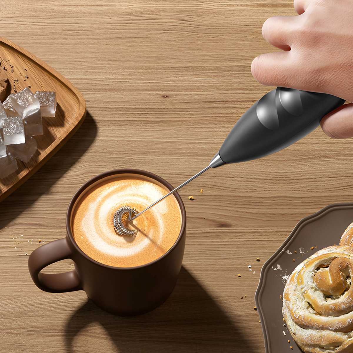 Montalatte Elettrico per Caffè - Quirky Kitchen Gadgets recensione e prezzo